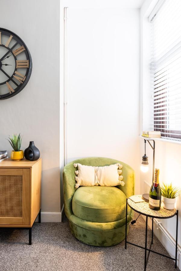 Levi Suite By Koya Homes - 3-Bedroom Home, Downtown Cardiff, Free Parking Extérieur photo