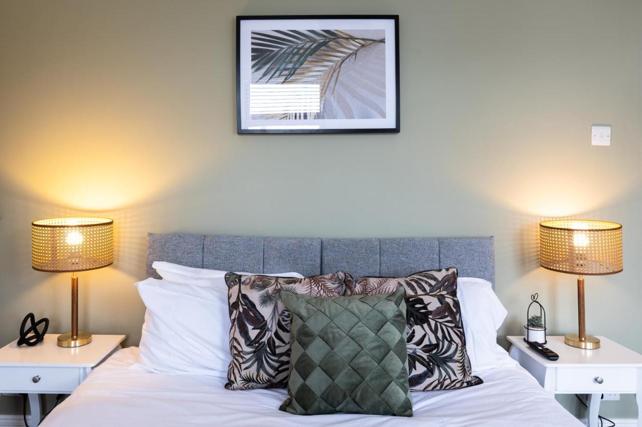 Levi Suite By Koya Homes - 3-Bedroom Home, Downtown Cardiff, Free Parking Extérieur photo