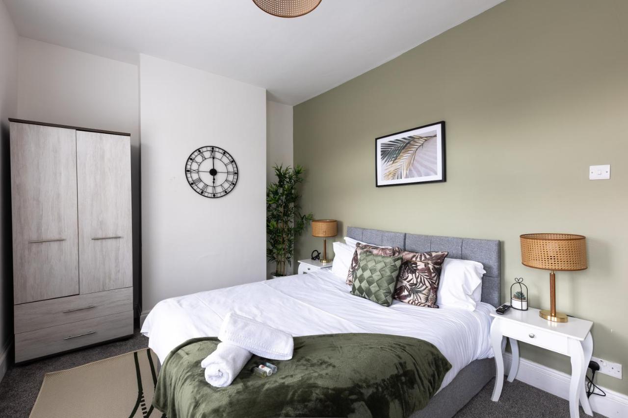 Levi Suite By Koya Homes - 3-Bedroom Home, Downtown Cardiff, Free Parking Extérieur photo
