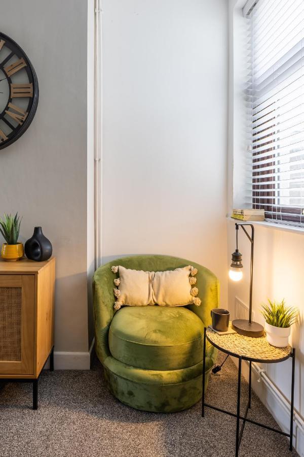 Levi Suite By Koya Homes - 3-Bedroom Home, Downtown Cardiff, Free Parking Extérieur photo